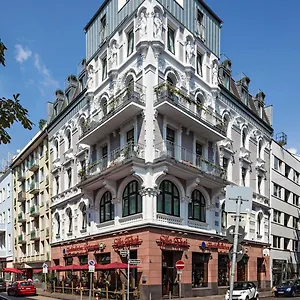 Burns Art 4*, Düsseldorf Duitsland